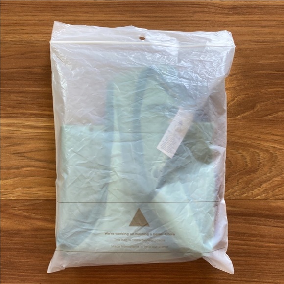 ❗️SOLD❗️🎉2XHP🎉 Balance Athletica Isotope Bra Bundle - Picture 6 of 7